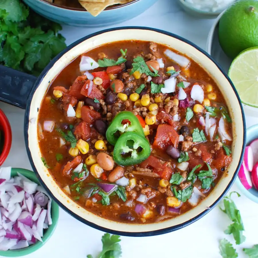 Easy Pork Chili: Hearty & Flavorful Comfort Food